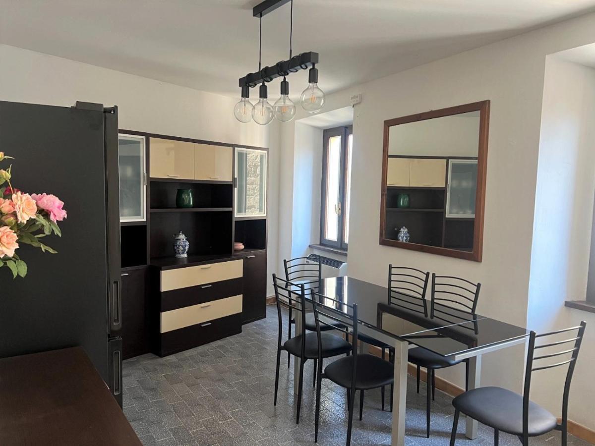 Apartment In Central Square With Lake View Lenno Exterior foto